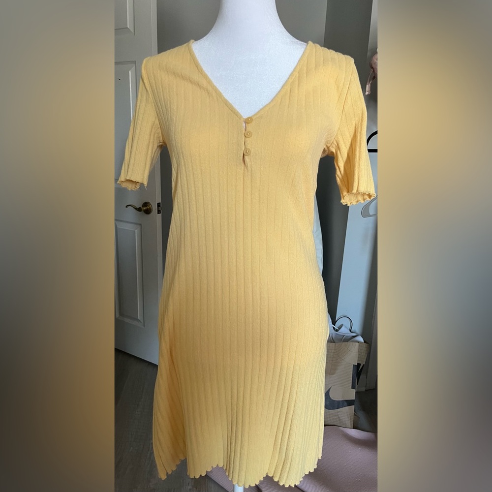 H&M Mustard Knit Top